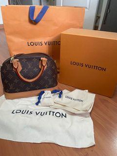 Louis Vuitton LV Japanese Cruiser, Women's Fashion, Bags & Wallets,  Cross-body Bags on Carousell