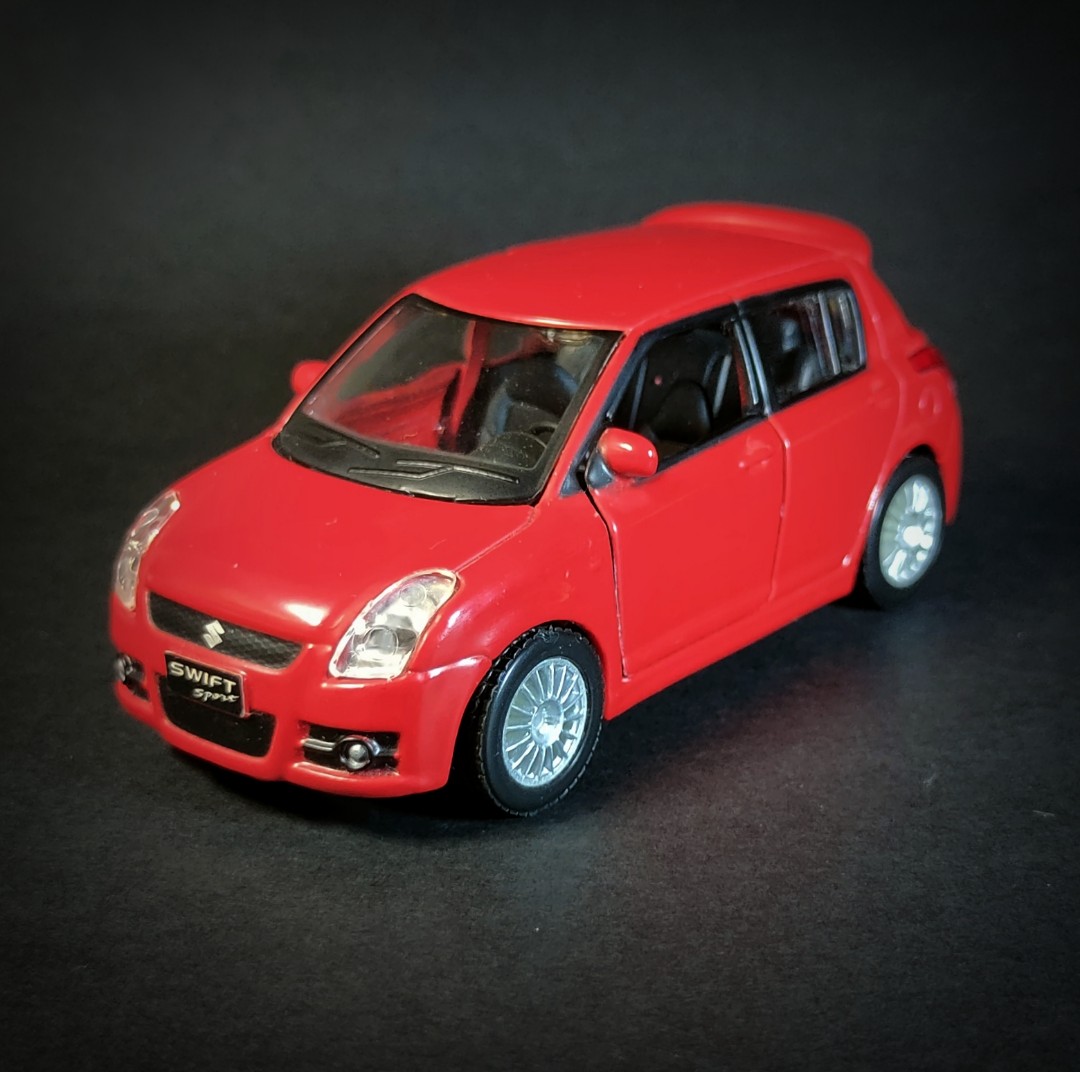 Maisto 1 38 Diecast Suzuki Swift Sports Hobbies Toys