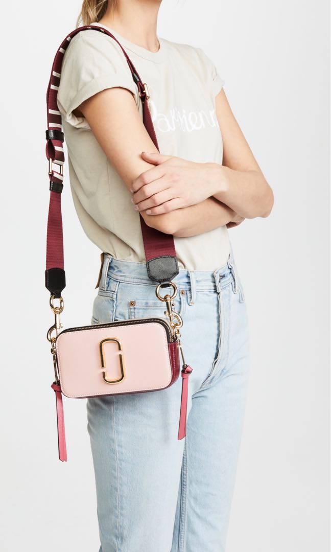 Marc Jacobs Snapshot Small Camera Bag, Women's Fashion, Bags