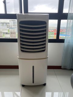 (Category: ) located in . Submitted by joonhwa (Listing ID 1124196739, Image 1). Description: .