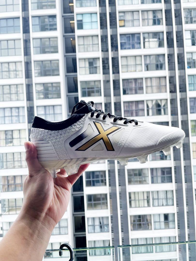 MUNICH TIGA X.3 Football Boots Men s Fashion Activewear on Carousell