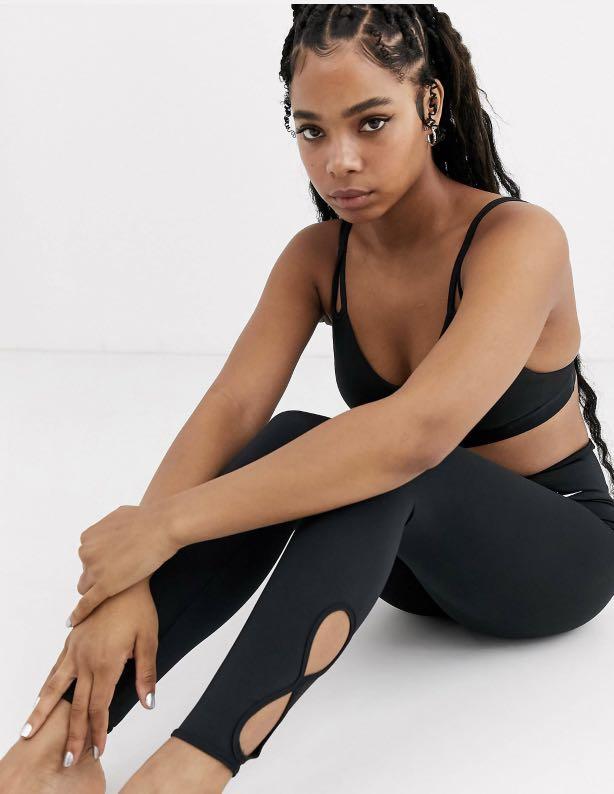 Nike cut out leggings sales