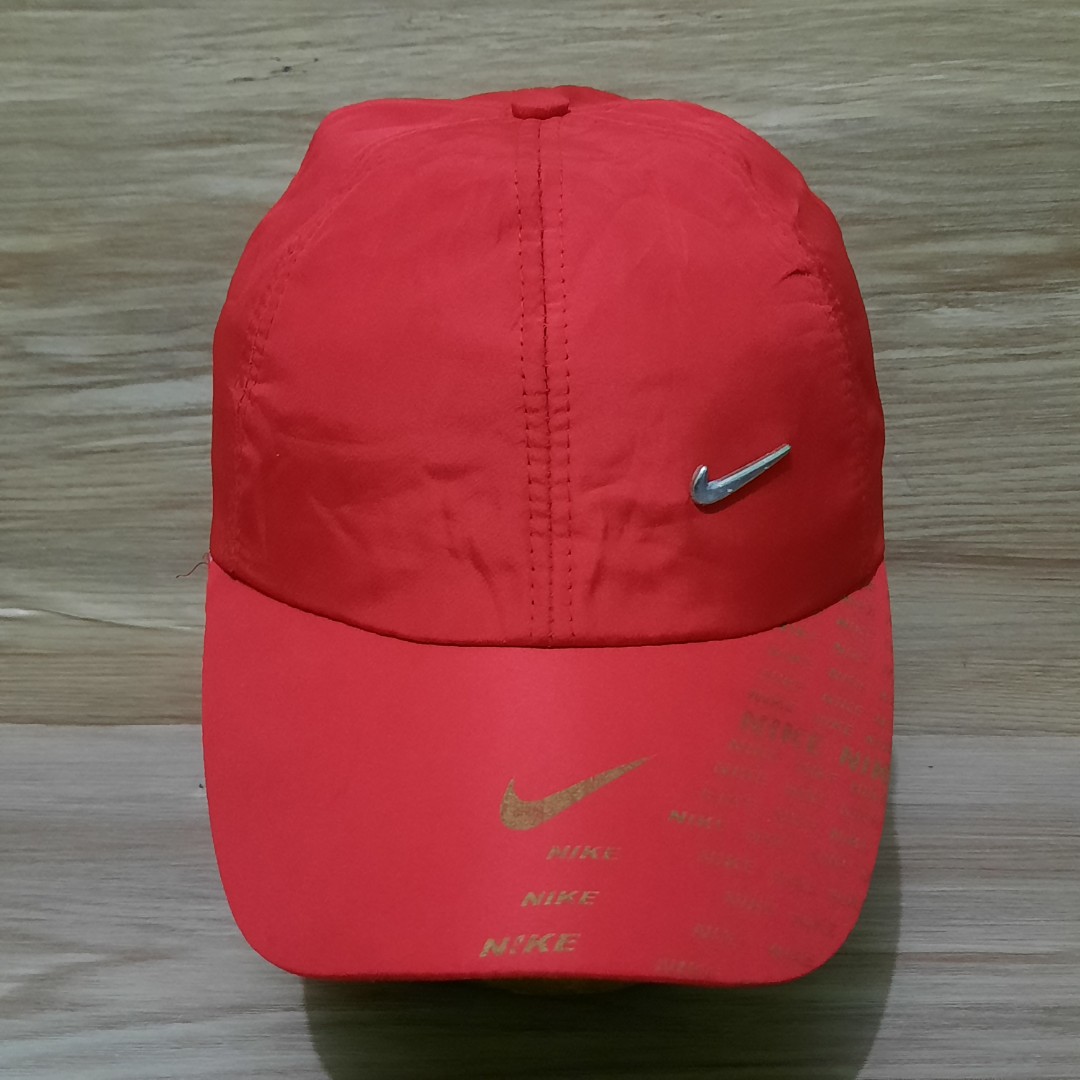 Nike outdoor, Fesyen Pria, Aksesoris, Topi di Carousell