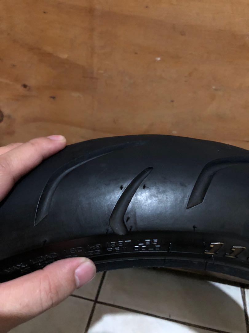 Nmax v2 stock tire, Motorbikes, Motorbike Parts & Accessories, Other