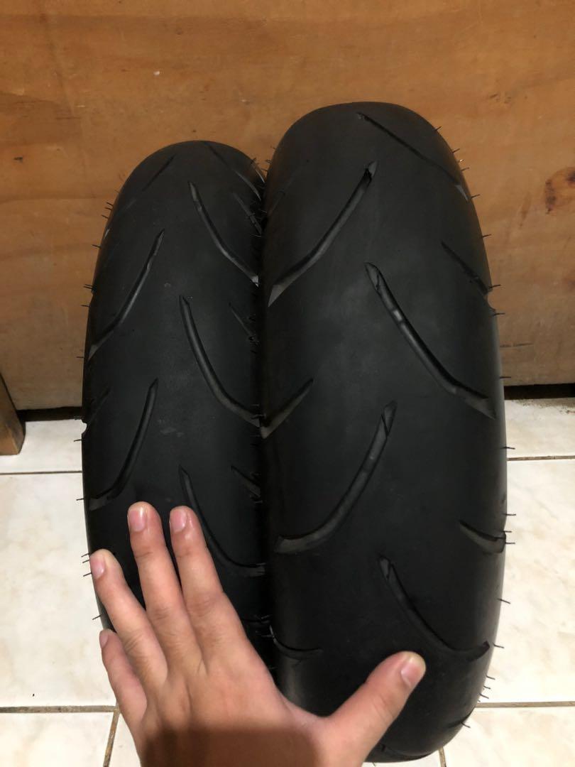 Nmax v2 stock tire, Motorbikes, Motorbike Parts & Accessories, Other