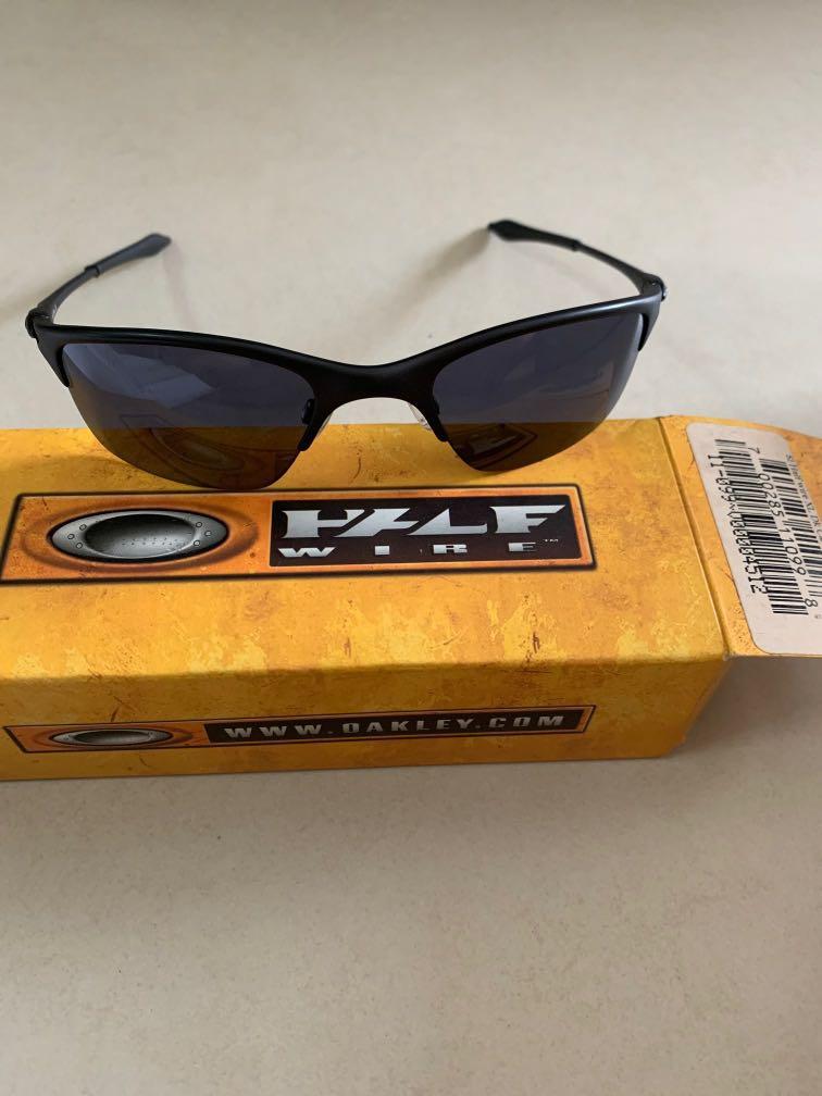 Oakley half wire xl