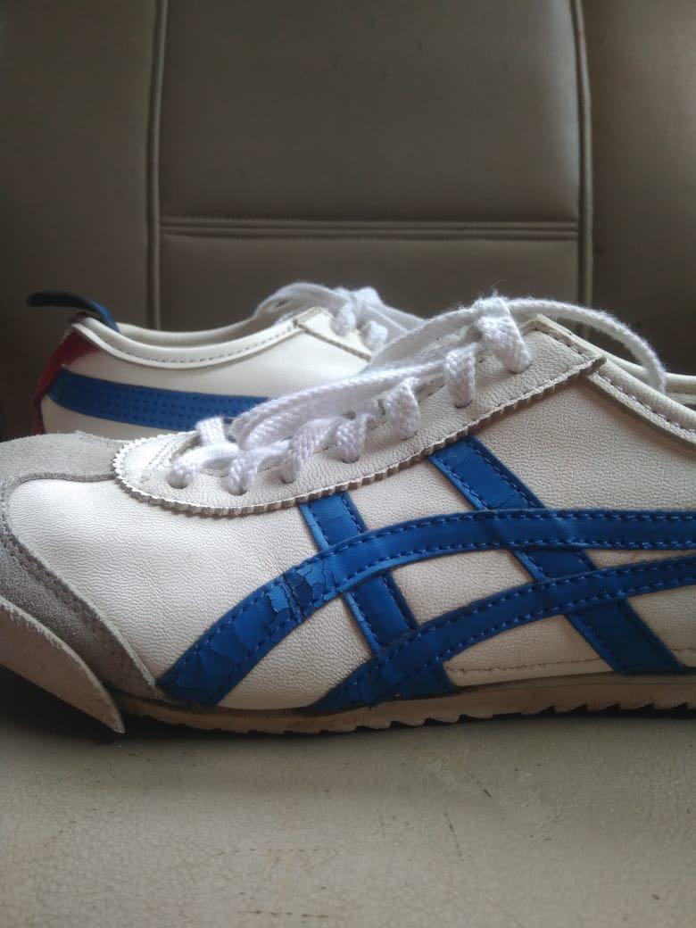 clarks crawling shoes