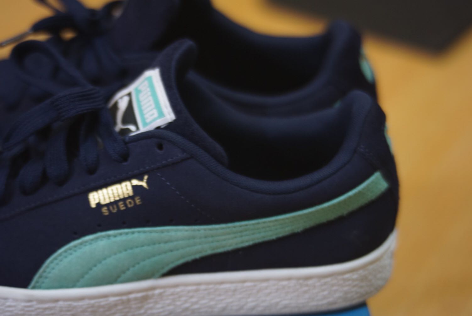 harga puma suede