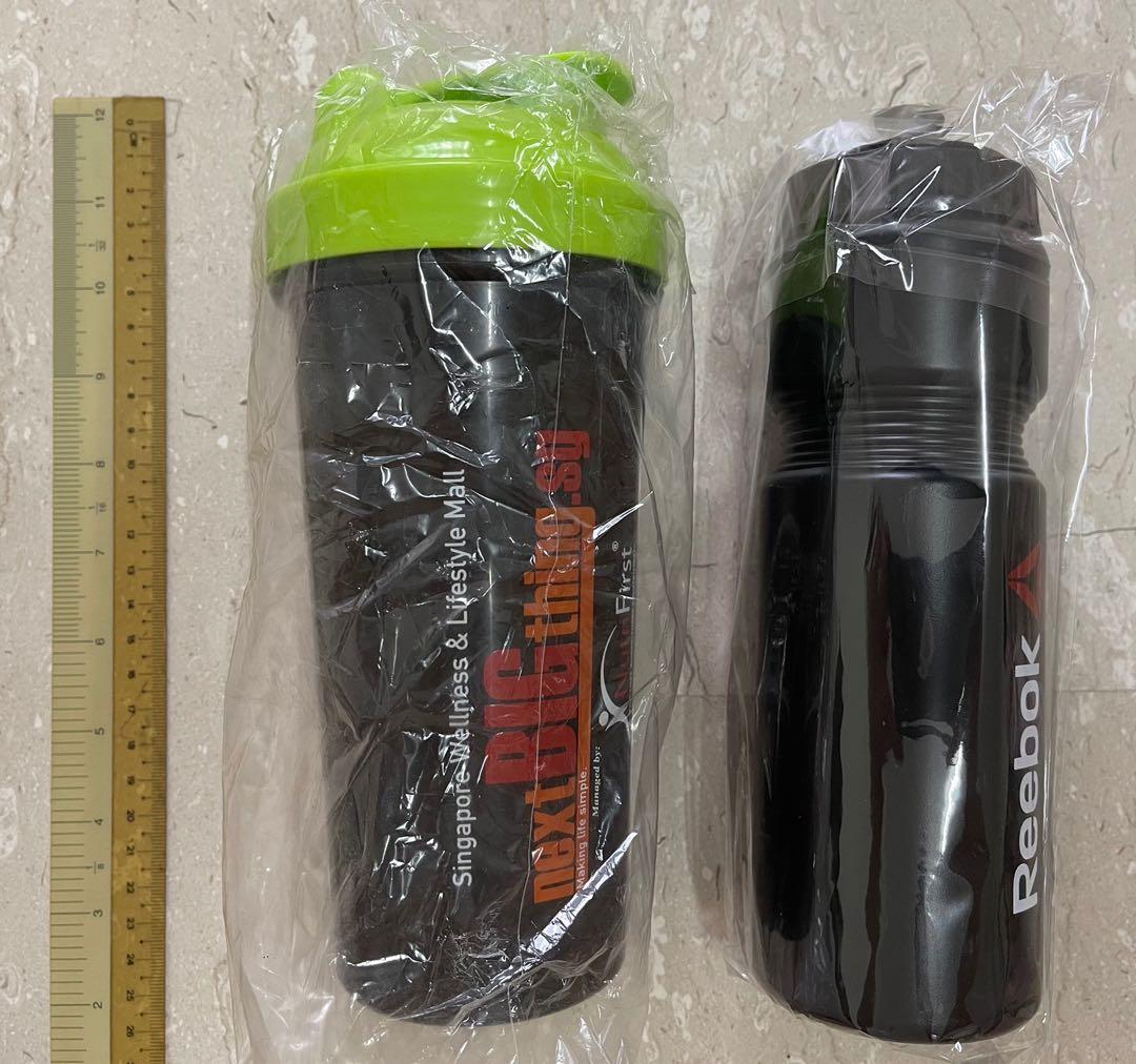Reebok Gym Water Bottle n Running Belt Normal Gym Water Bottle