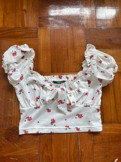 ruffled sleeves front tie ribbon crop top