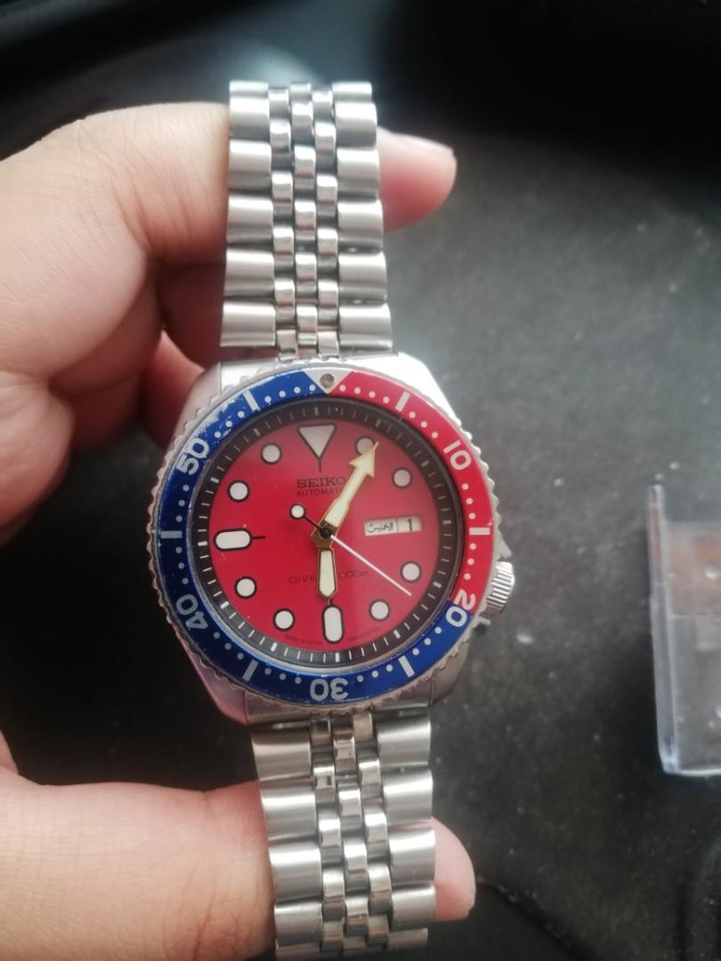 Seiko skx007 Red Mod, Men's Fashion, Watches & Accessories, Watches on  Carousell