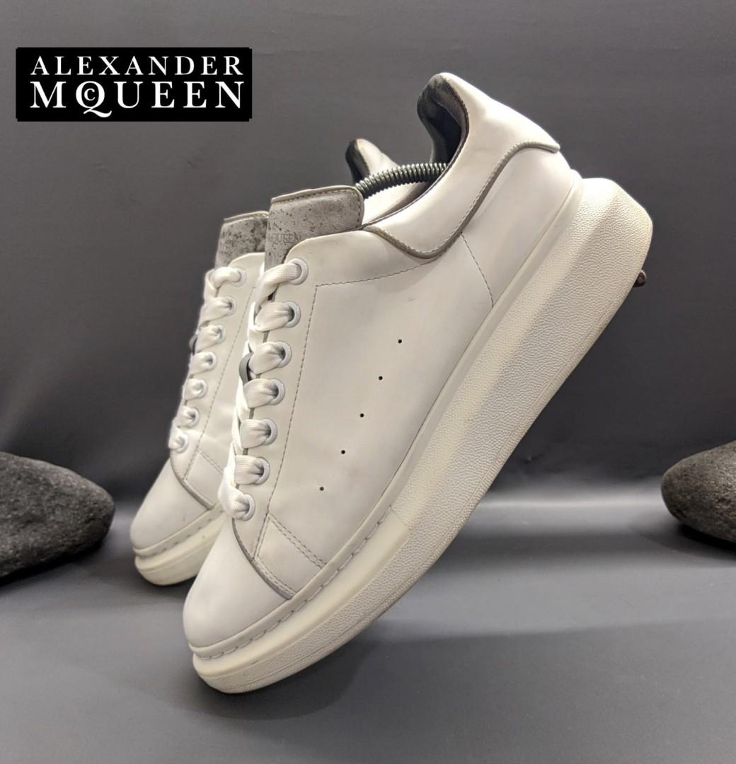 Alexander McQueen 3M Detail Oversized Sneaker