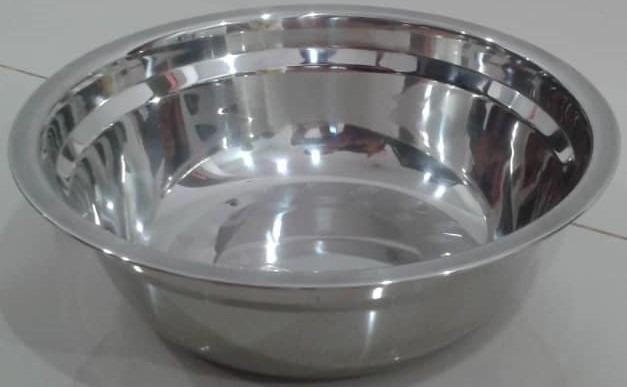 Stainless steel on sale plates and bowls