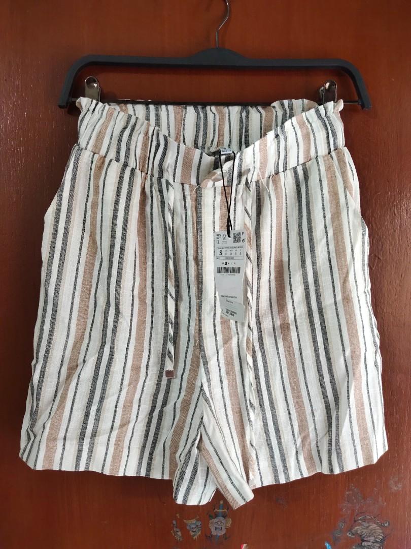 Stradivarius rustic Shorts pants 