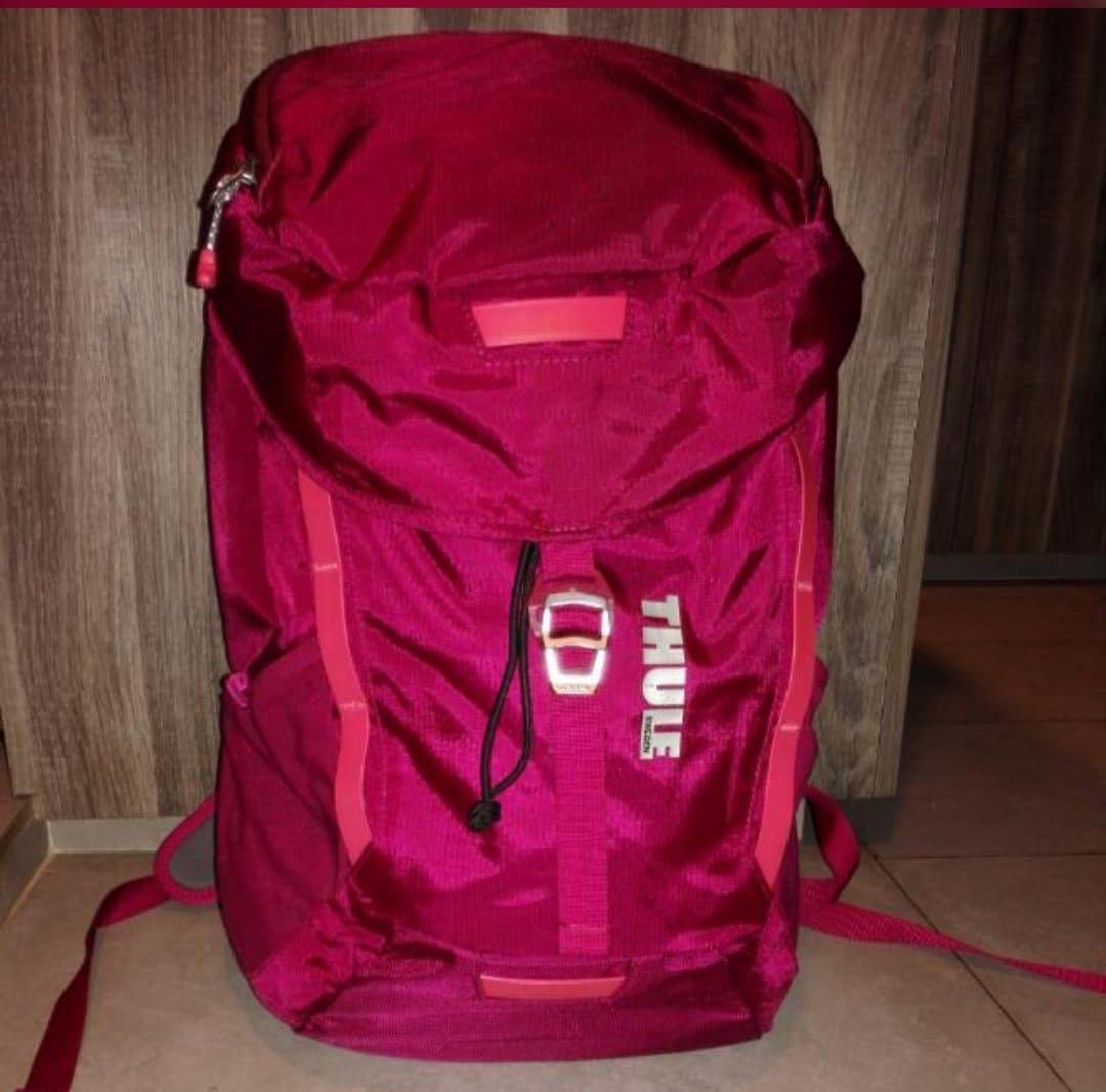 Black thule enroute mosey backpack online