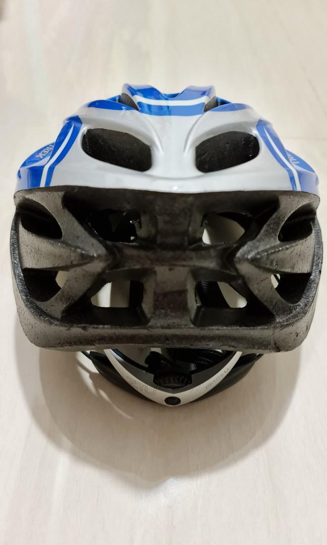 TREK Vapor Bicycle Helmet, Sports Equipment, Bicycles & Parts, Parts