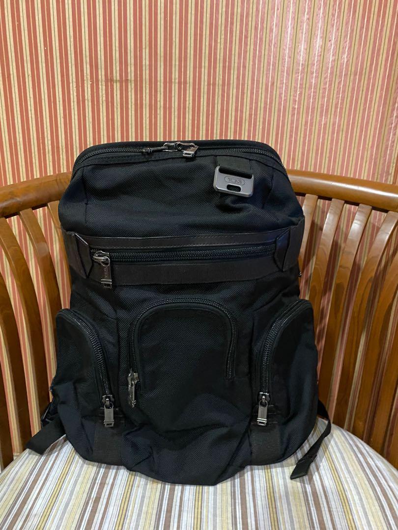 Nickerson 3 best sale pocket expansion backpack