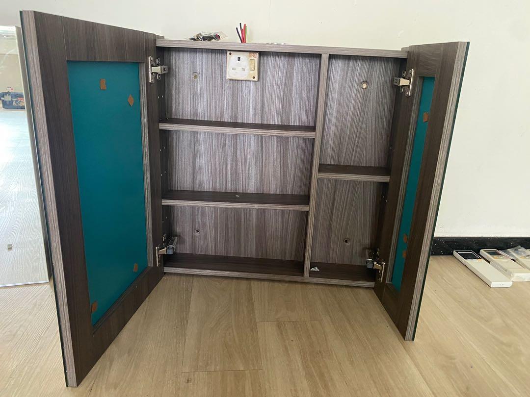 Vanity top for toilet, Furniture & Home Living, Bathroom & Kitchen