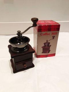 Vintage Wooden Manual Coffee Grinder