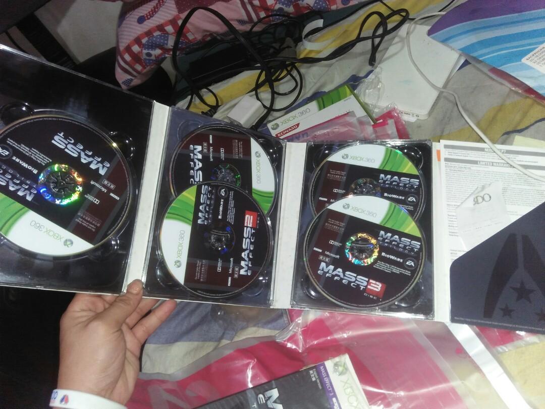 Xbox 360 game (Category: Xbox) located in Quezon City. Submitted by heartjunkyard (Listing ID 1124177426, Image 2). Description: Batman arkham origin (2cd)- 600 mass effect trilogy (5cd) -1200.