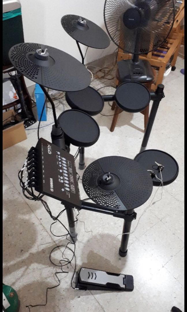 Yamaha dtx402k outlet electronic drum set