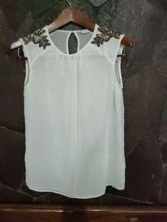 Zara white top with  sequin