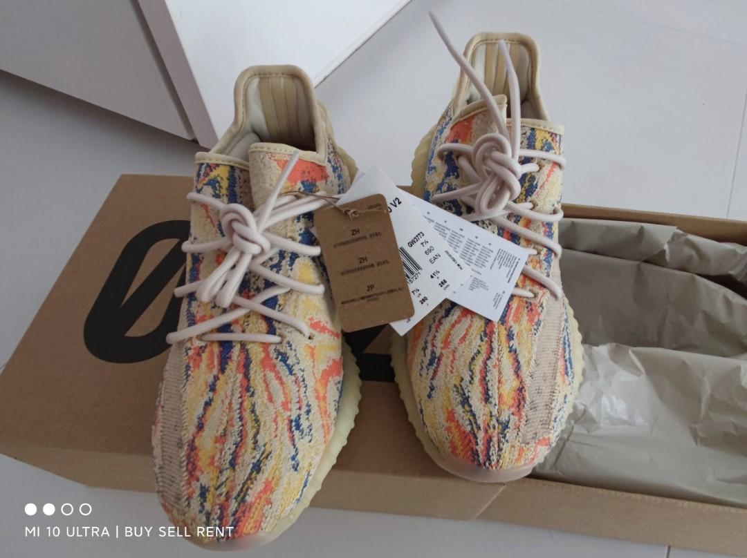 Rent yeezys store