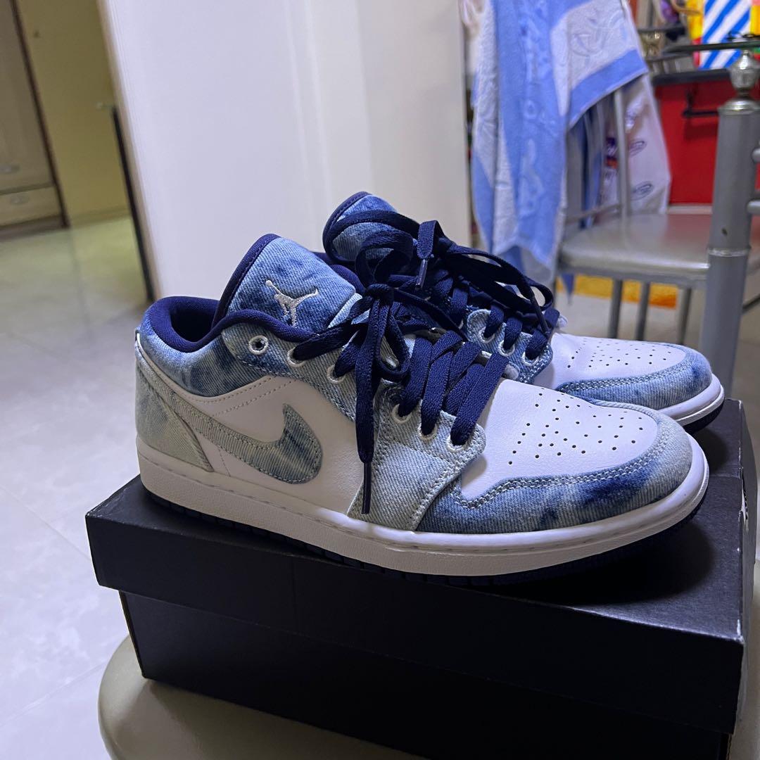 Air Jordan 1 Low SE Denim, Men's Fashion, Footwear, Sneakers on Carousell