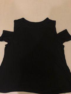 Baju off shoulder