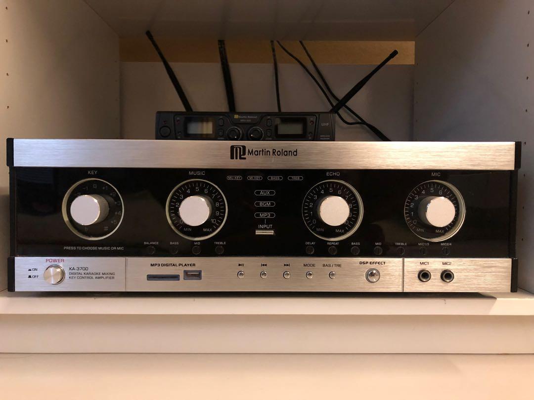Complete Martin Roland Karaoke Set. Amplifier + speakers + Wireless ...