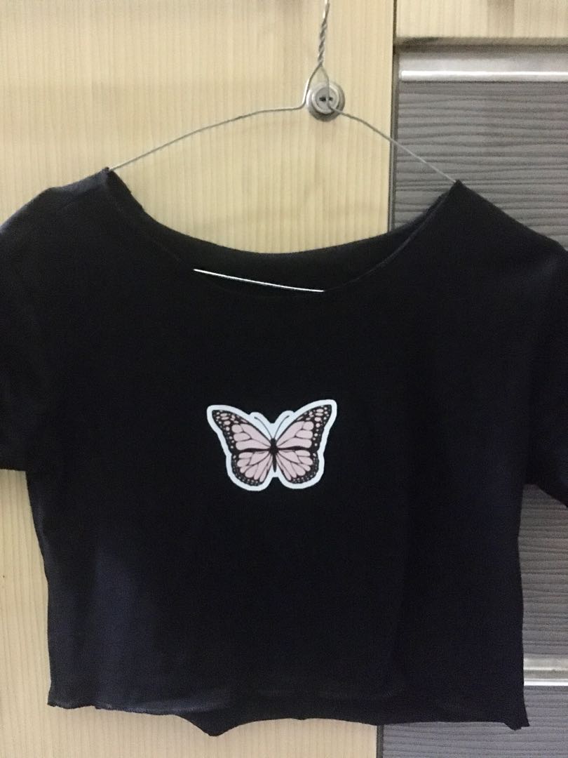 SALE‼️Crop Top butterfly best seller 
