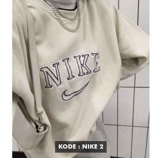 customized nike vintage crewneck