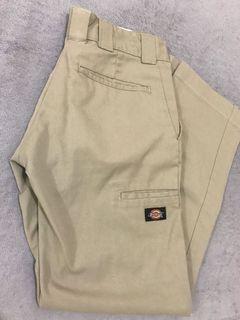 Dickies cell pocket