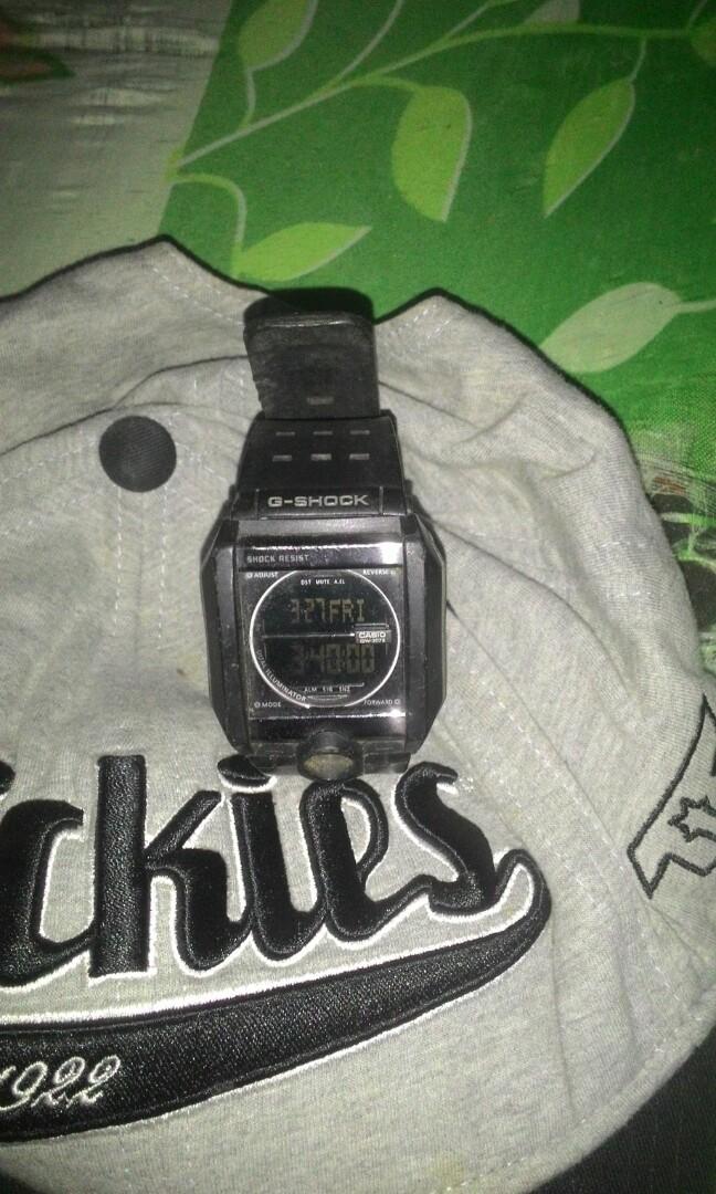 Dijual jam tangan langka,black G-shock casio QW 3078. Bonus topi dickies  full original 100% all, Fesyen Pria, Jam Tangan di Carousell