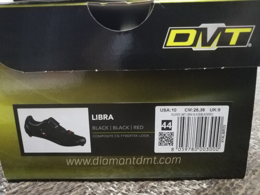 DMT Libra Road Bike Shoes Black Made in Italy, Sports Equipment