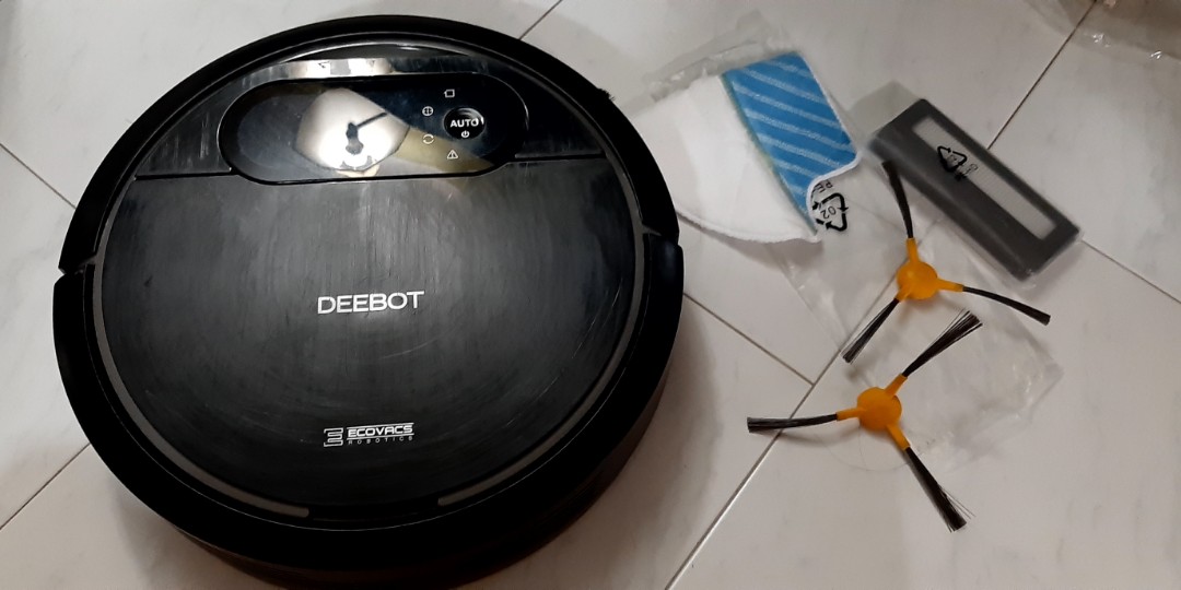 Ecovacs Deebot Vacuum N78, TV & Home Appliances, Vacuum Cleaner & Housekeeping on Carousell