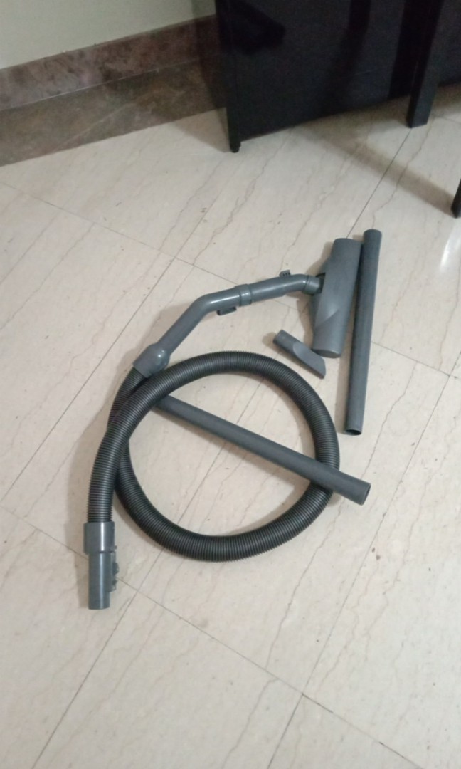 Free Hitachi Vacuum cleaner CVBM16 attachments, TV & Home Appliances