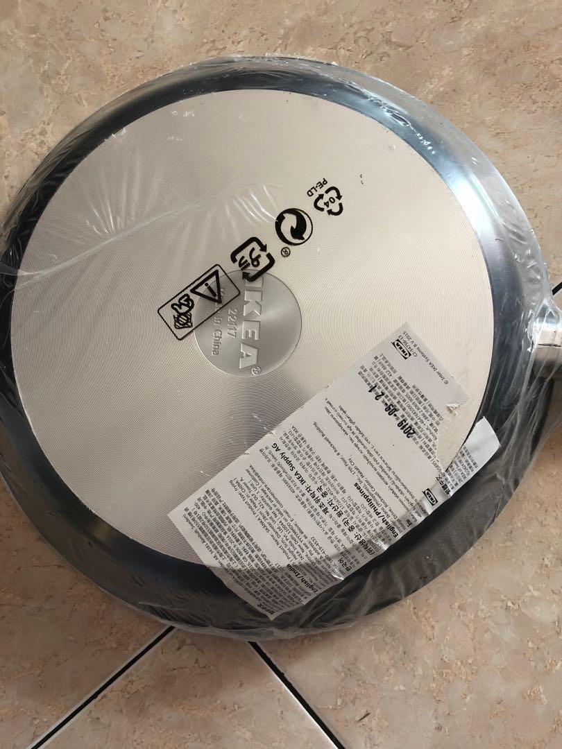 Fry pan teflon IKEA 28cm, Kitchen & Appliances di Carousell