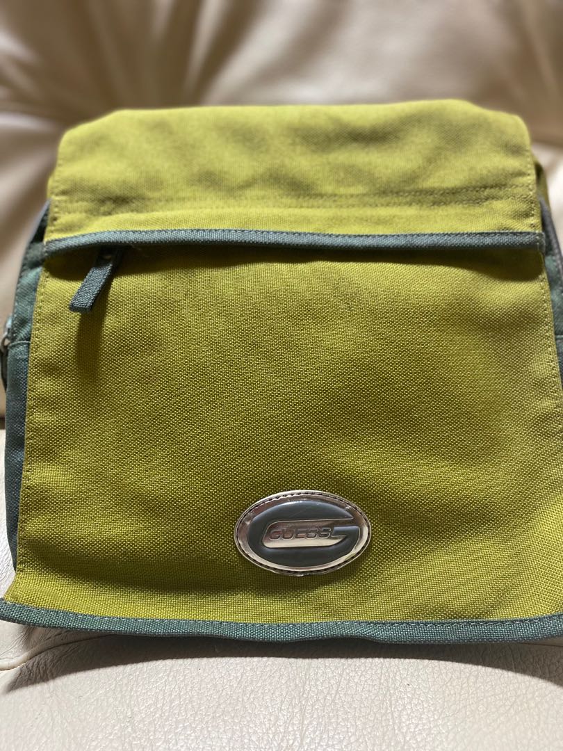 Guess Crossbody bag, Women's Fashion, Bags & Wallets, Crossbody Bags