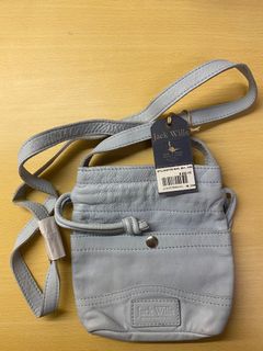 （分類：）位於 。 由 Chloefghij 提交（商品編號 1124429680，圖片 1）。簡介： 。