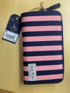 （分類：）位於 。 由 Chloefghij 提交（商品編號 1124430580，圖片 1）。簡介： 。