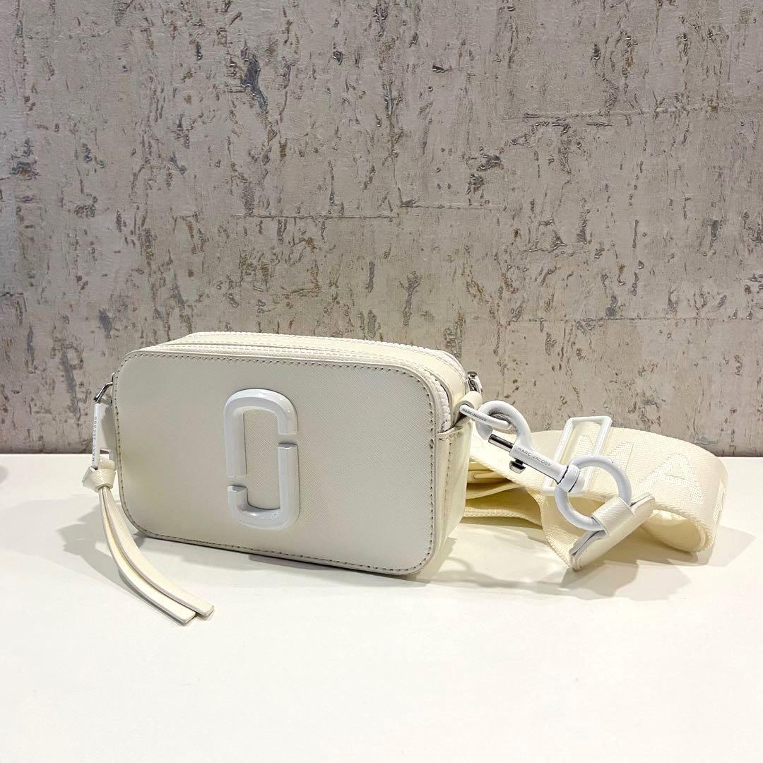 Marc jacobs hotsell handbags white