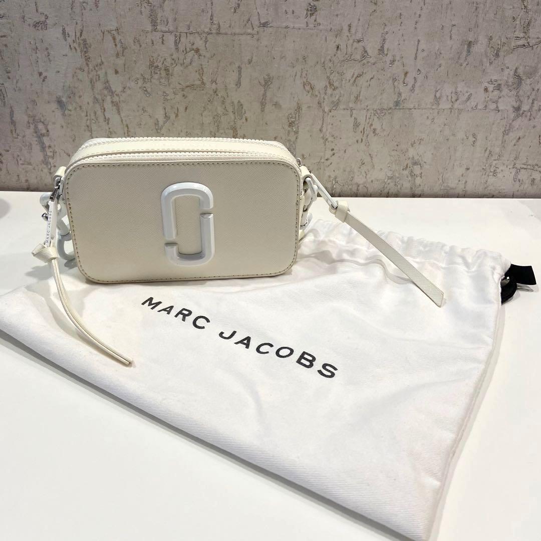 Marc jacobs white camera bag store