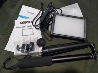 Neewer LED Light