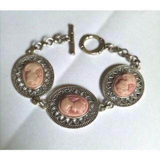 Nice Victorian Lady Cameo Pink Lady Chain Jewelry Bracelet