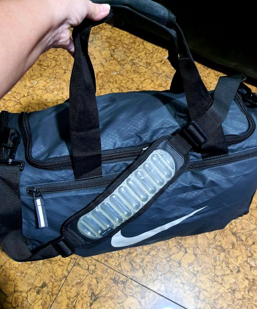 Nike max sale air duffel