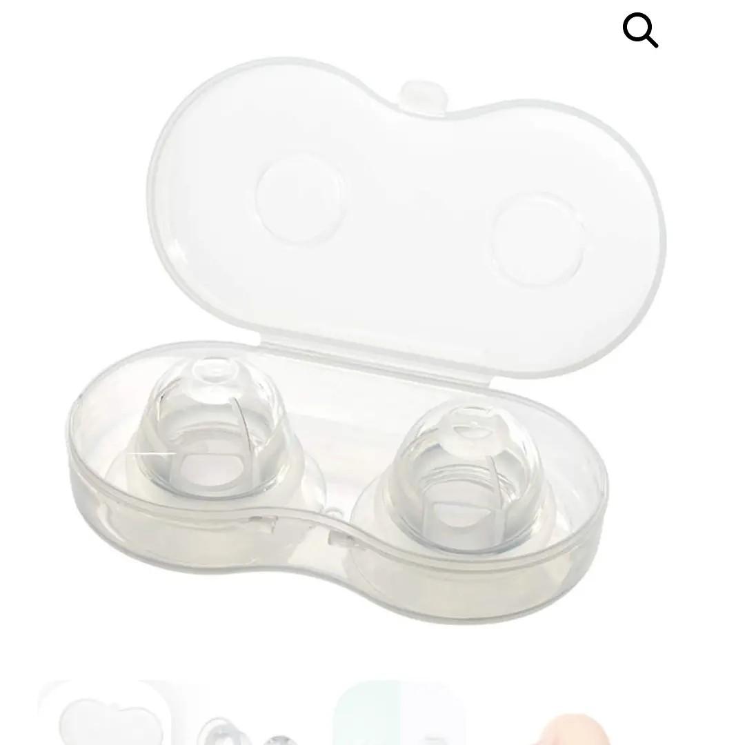 Nipple shield (Category: Breastfeeding & Bottle Feeding) located in Quezon City. Submitted by luminaracouture (Listing ID 1124445229, Image 1). Description: washed only.