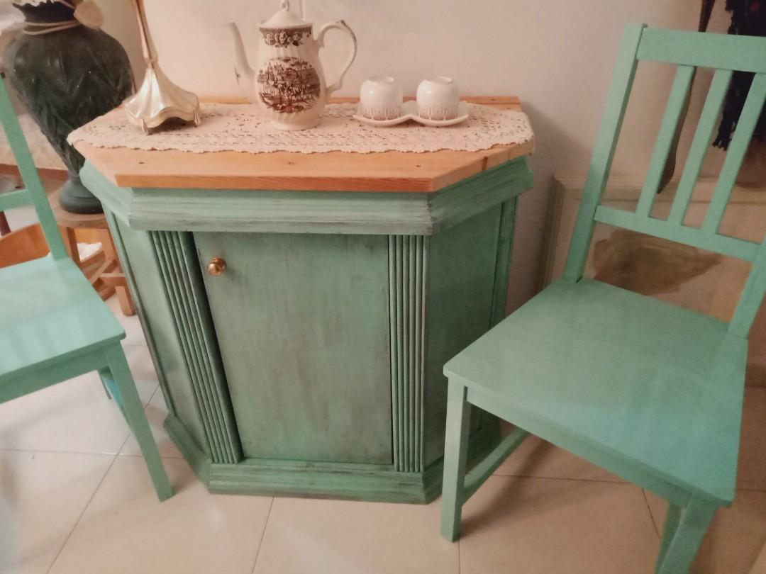 Pretty Rustic Torques console (Category: TV Consoles) located in Singapore. Submitted by yuri990 (Listing ID 1124338465, Image 3). Description: it is done beautifully by my husband! one of his Diy projects. dimensions:75cm H,80cmL and 40CmD pls WhatsApp me at 97313867 for more details.collect from Sengkang.