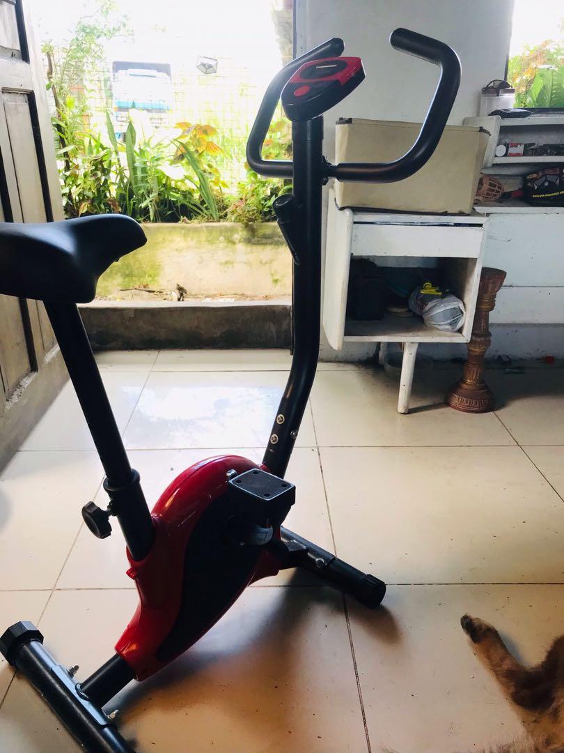 Rarely Used Exercise Bike Bacolod, Sports Equipment, Exercise
