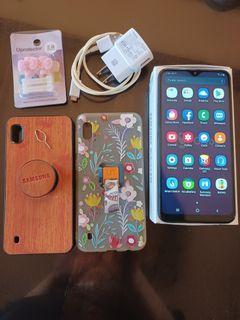Samsung A10 32GB Openline (free shipping)